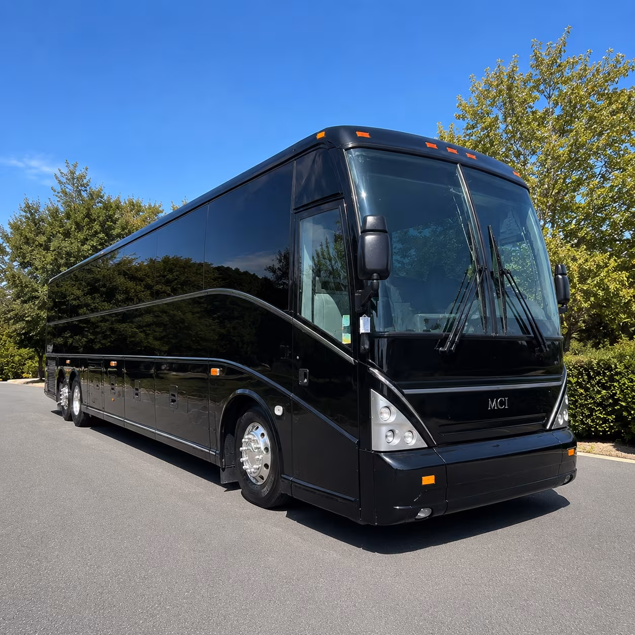 charter buses for gaylord opryland and east nashville venue nights