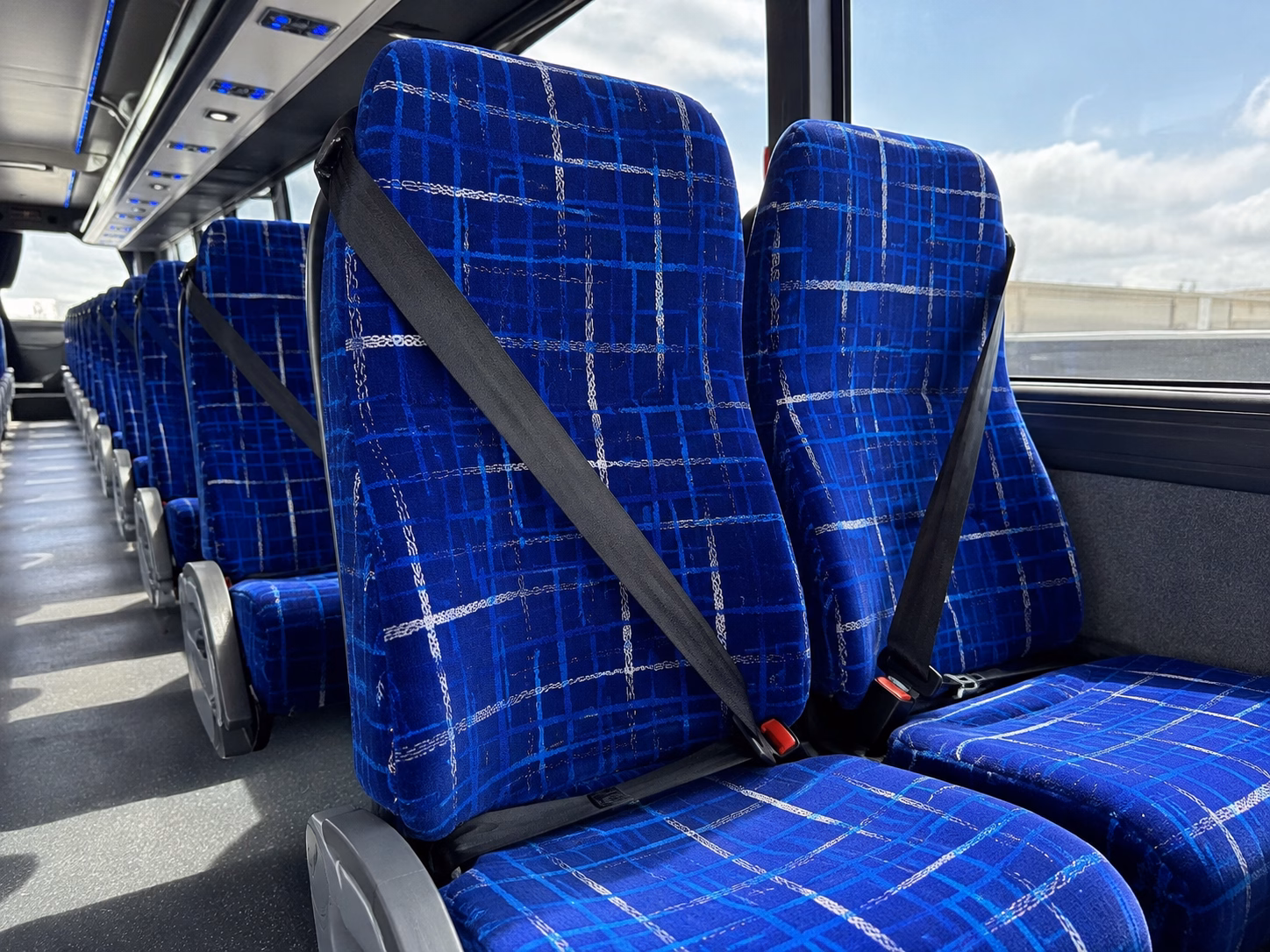 how the distance and duration of your trip affect charter bus rates in nashville
