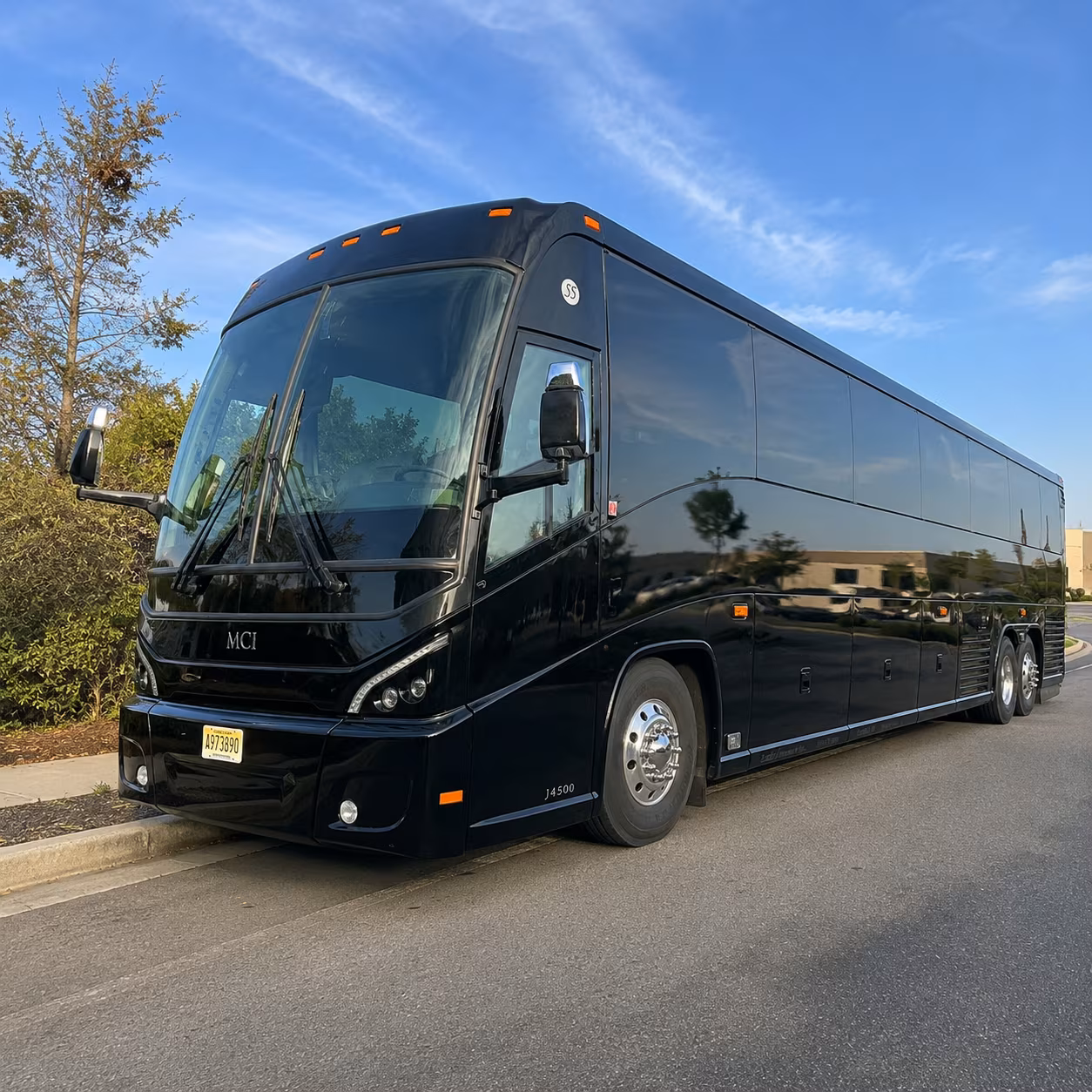 medical center and hospital shuttle buses across nashville
