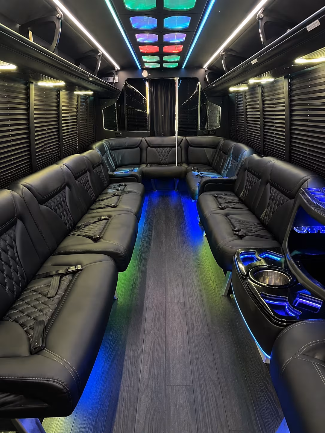 nashville 20 passenger party bus interior