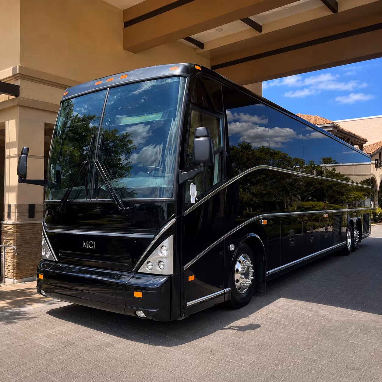 smooth bus transportation for lower broadway bachelorette and bachelor nights