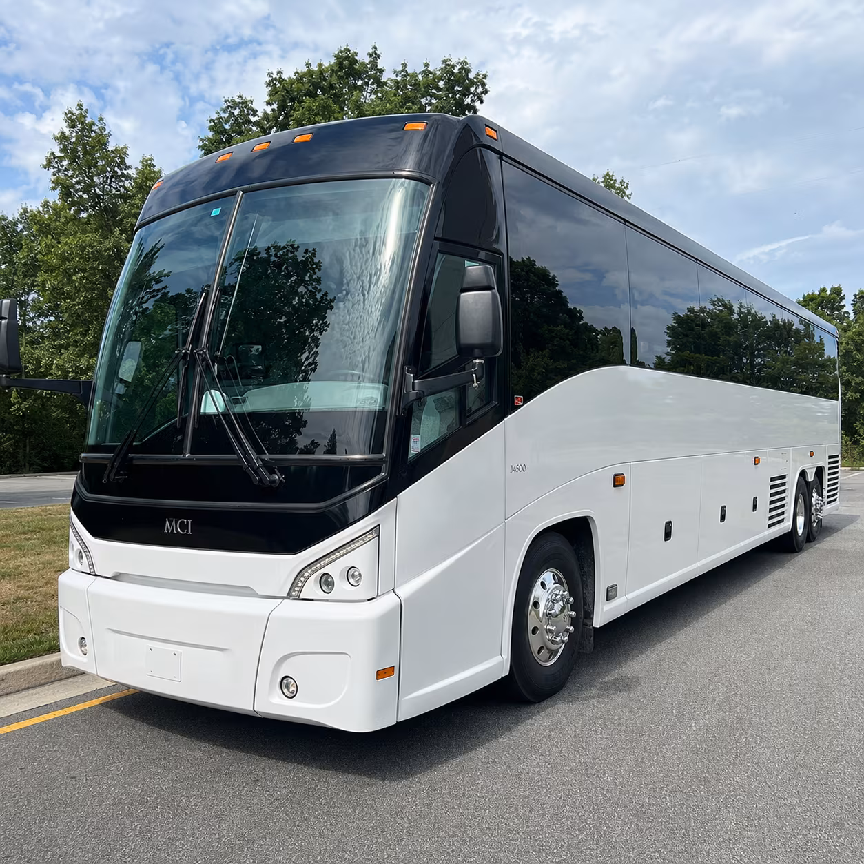 weekly worship shuttle buses for nashville congregations